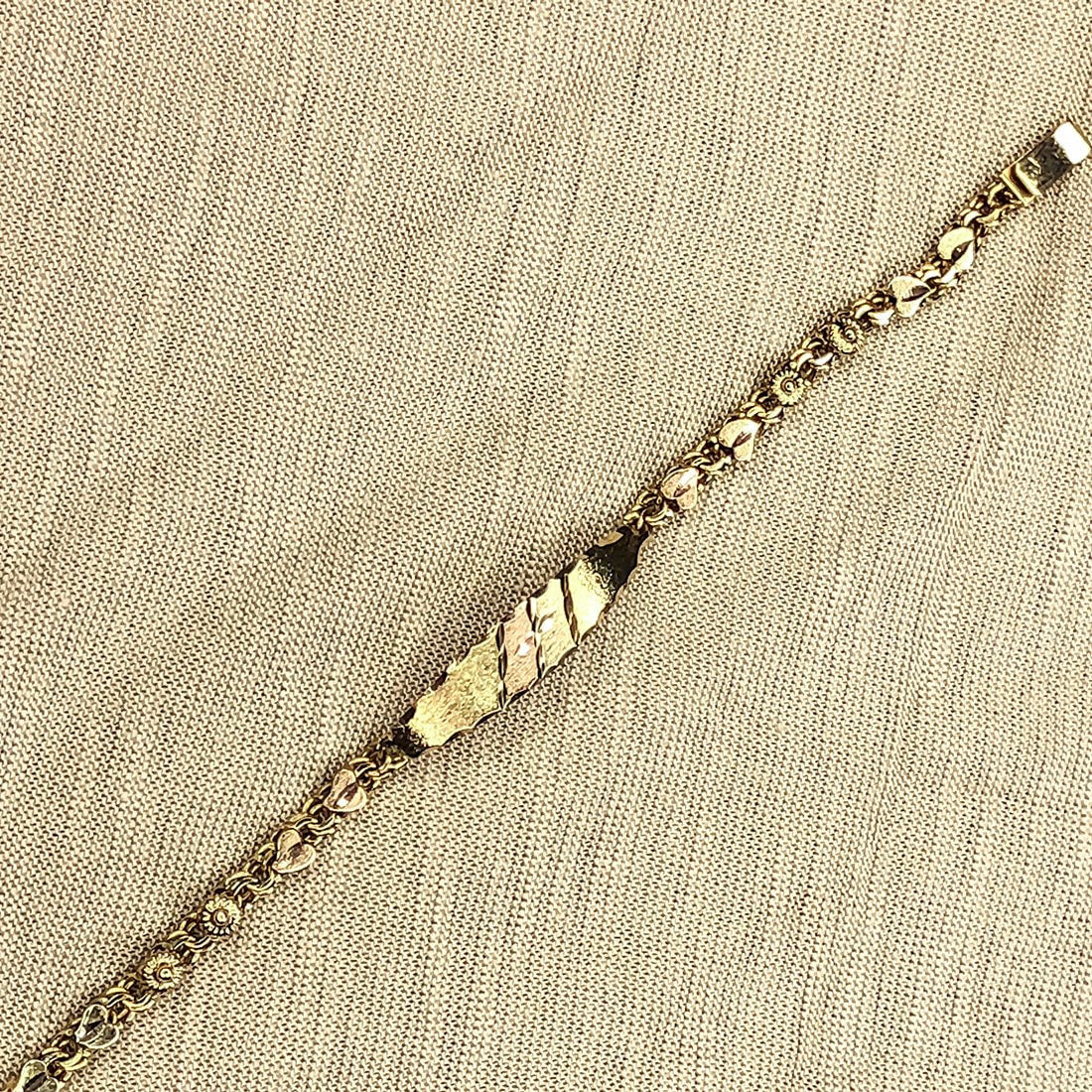 Esclava China Corazón y rocio, 12 cm Largo, Ancho 4 mm, Oro 10k