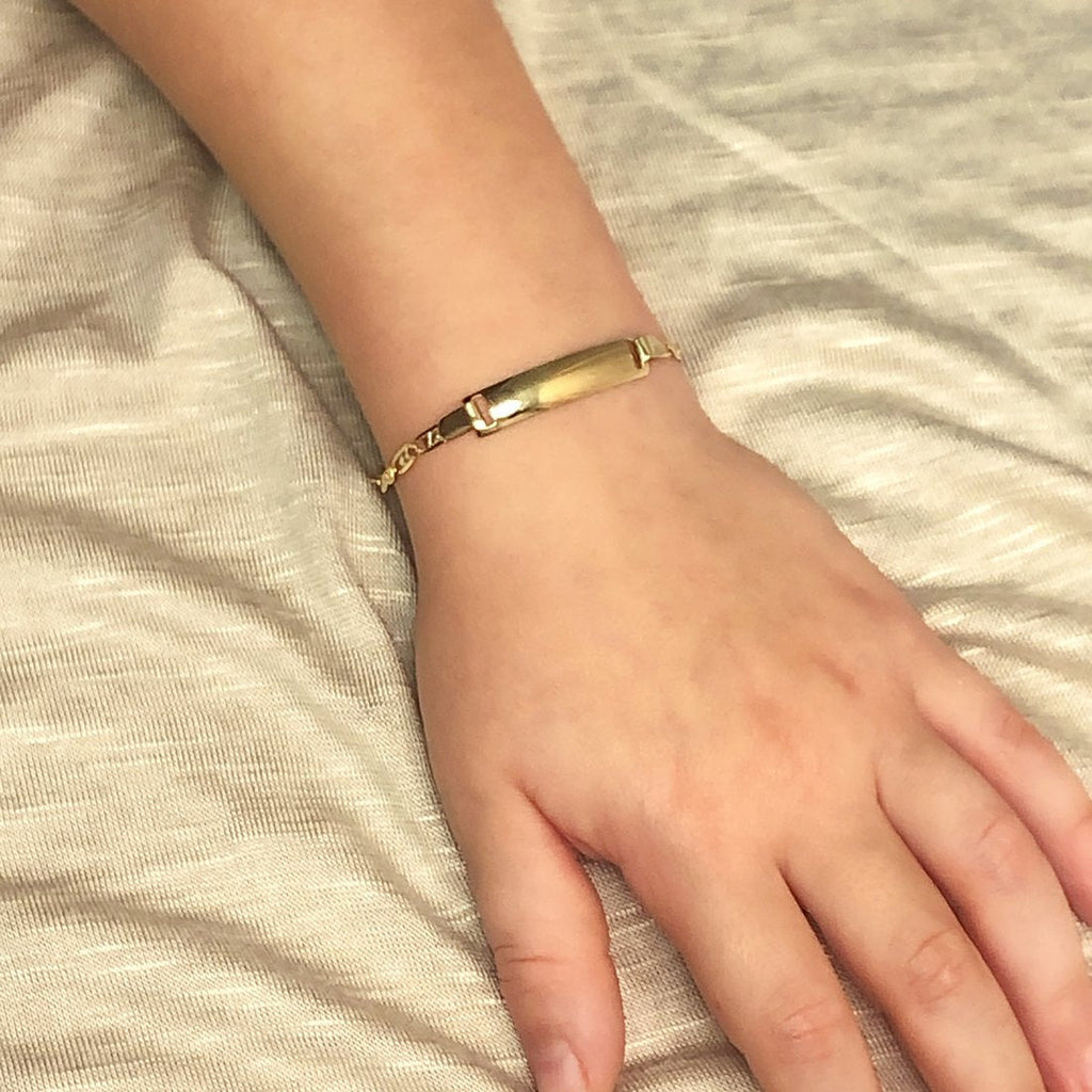 Esclava Gucci Diamantantada, 12.5 cm Largo, Ancho 4 mm, Oro Florentino 10k
