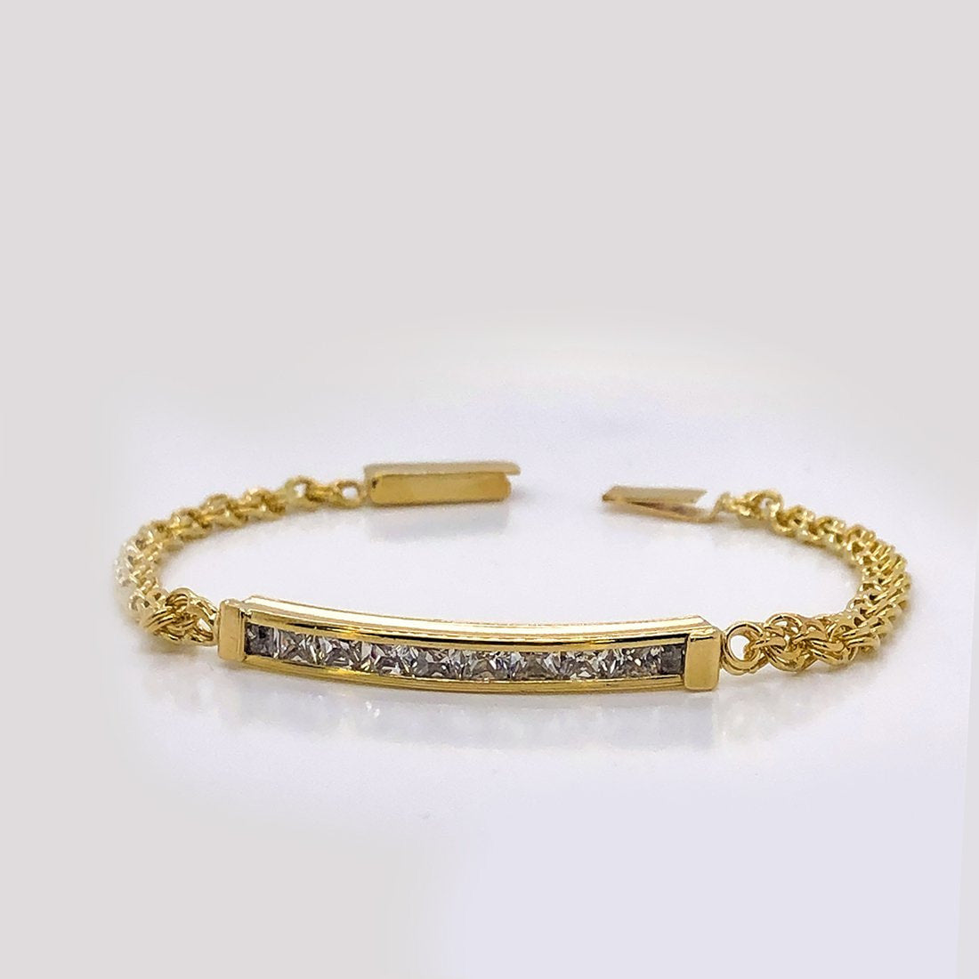Esclava China, Placa con Zirconias 13 cm Largo, Ancho 3.5 mm, Oro 10k