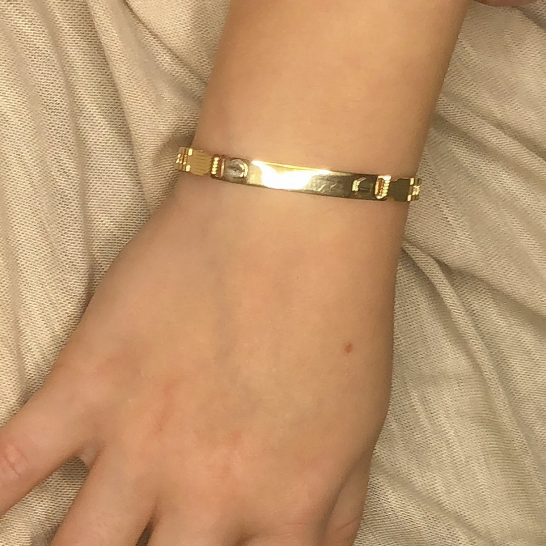 Esclava Oro 10k - Tejido tipo Rolex, 13-14 cm Largo, Ancho 4 mm