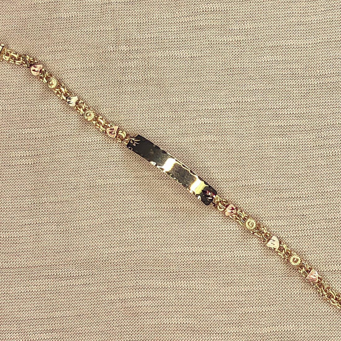 Esclava Oro 10k - Tejido China Corazón, 12 cm Largo, Ancho 4 mm